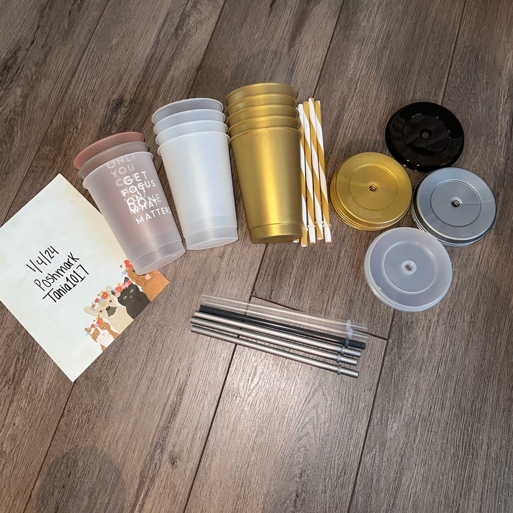 15 oz Cold Cups with Lids and Straws